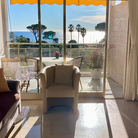 Apartmán Events, Beach, Pool & Parking