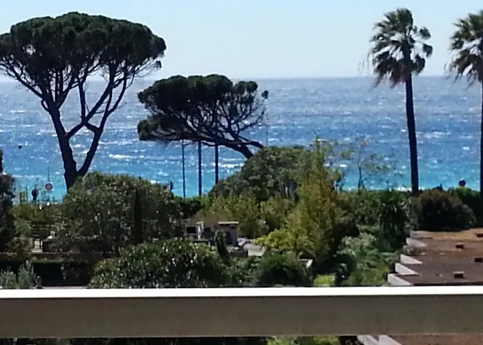 Sea Side Lejlighed *