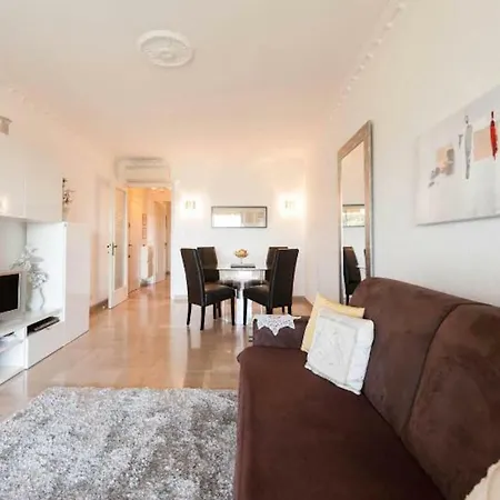 Apartment Sea Side *